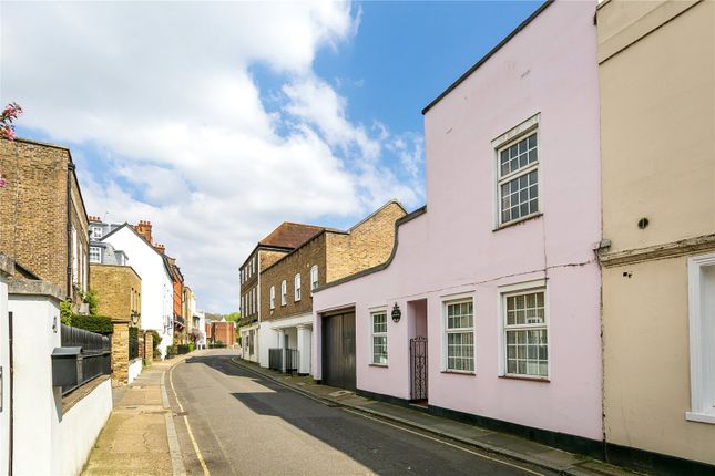 Thumbnail Terraced house for sale in Church Street, Old Isleworth, Middx
