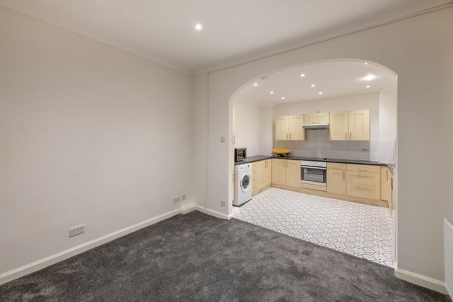 18a, West High Street, Crieff photo 4