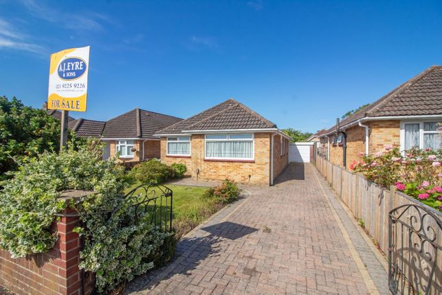 Thumbnail Bungalow for sale in Buckland Close, Waterlooville