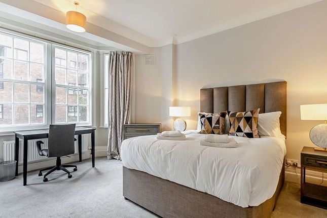 Flat 15, London photo 4