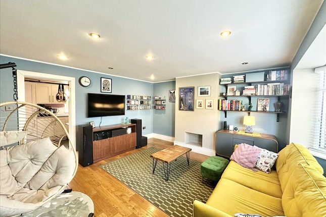 157, Thistledown Road, Nottingham photo 4