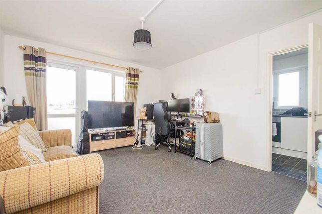 25, Ridware House, Hobs Road, Lichfield photo 2