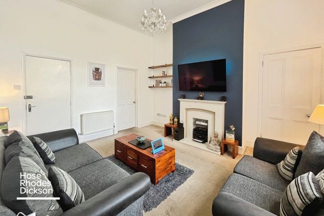 Flat 7, Summer Lea, 19, Broadway, Isle of Wight photo 2