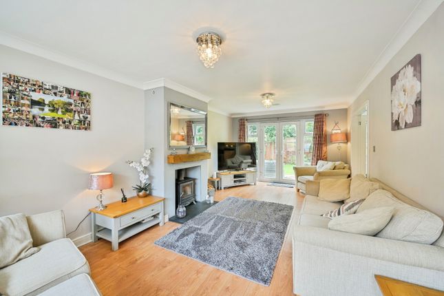 5, The Woodlands, Staffordshire photo 3