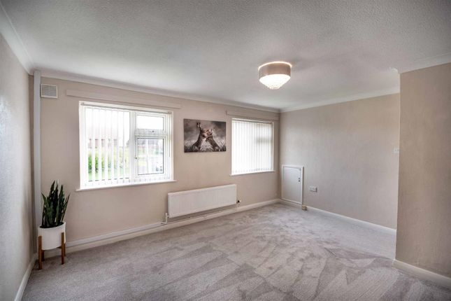 88, Rowena Drive, Rotherham photo 4