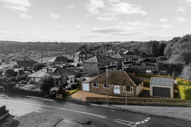 3-bed bungalow on Denfield Lane, Halifax, £225,000