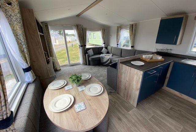 2-bed caravan on Ashbourne Heights Holiday Park, A515 Fenny Bentley, Ashbourne, £69,995