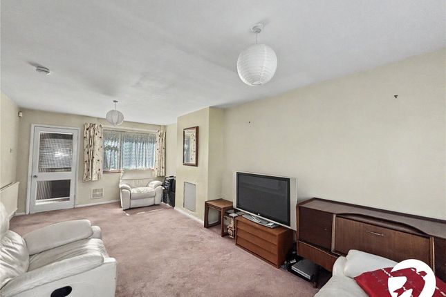 16, Norton Grove, Kent photo 4