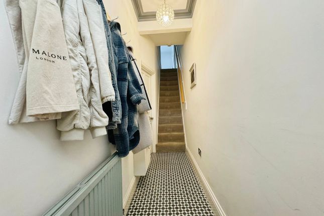 20, Hazelbank Avenue, Withington photo 3