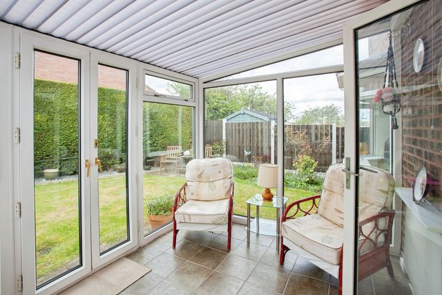 17, Bishopston Walk, ROTHERHAM photo 3