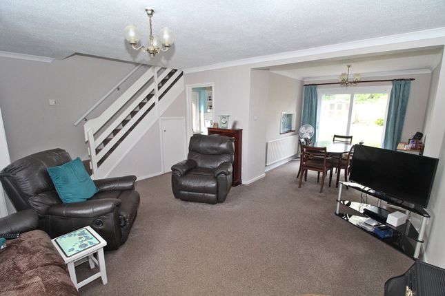 18 Osprey Road, Flitwick, Bedfordshire photo 2
