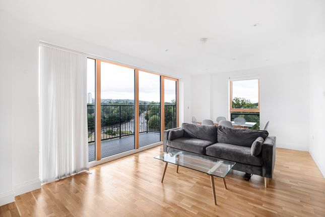 Flat 902,, Weston Point, London photo 2