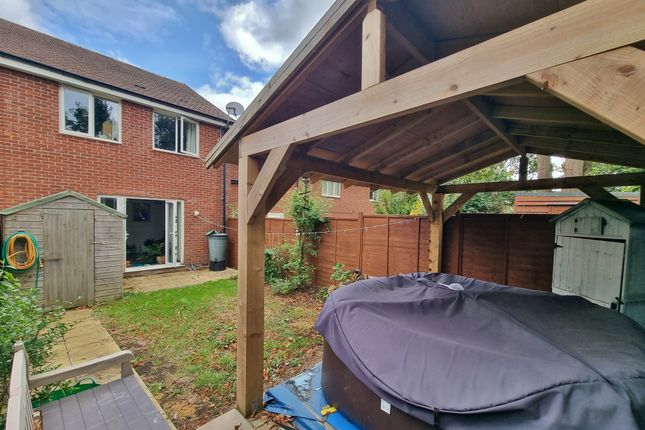 6, Oaklands Avenue, Rowlands Castle photo 4