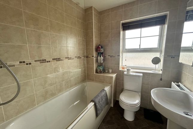 Semi-detached house to rent in Addison View, Blaydon-On-Tyne
