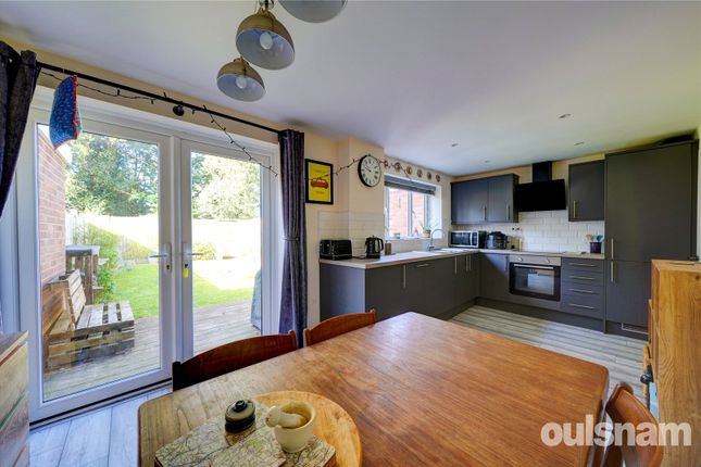 22, School Road, Droitwich photo 3