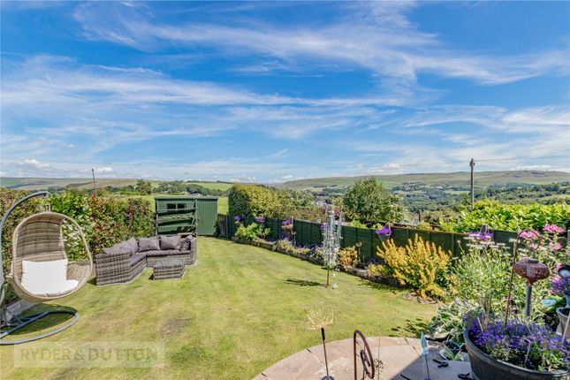 3, Broadgate, Saddleworth photo 3