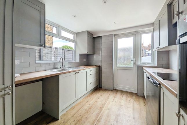 12, Dumergue Avenue, Kent photo 3
