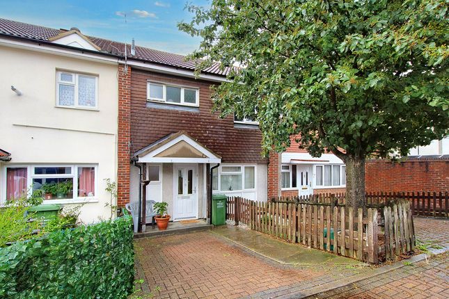 Terraced house for sale in Caister Drive, Basildon