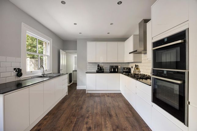74, Fairlop Road, Leytonstone photo 4