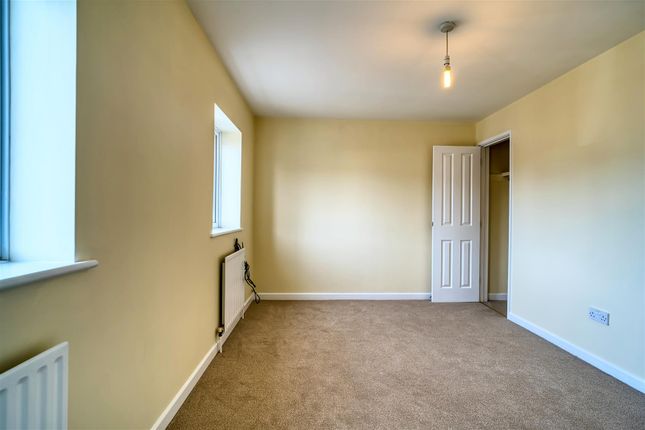 1 Pond Cottages, Butts Pond, Sturminster Newton photo 4