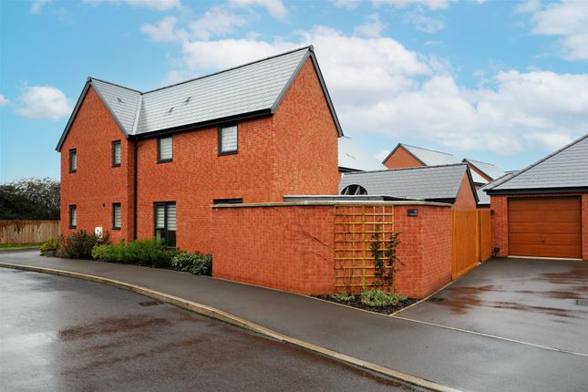 Property for sale in Hobarts Close, Innsworth, Gloucester