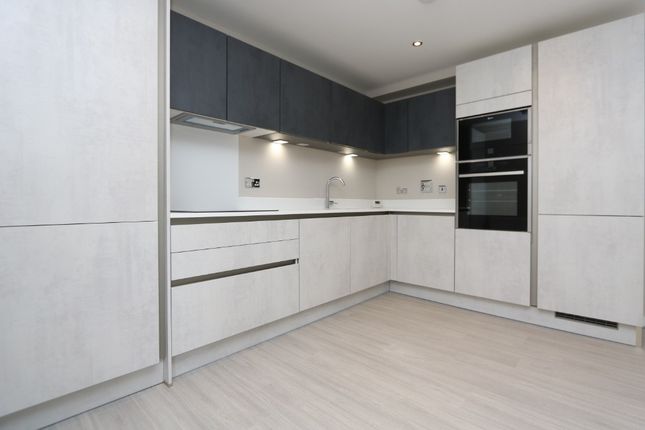 Flat to rent in Kent Road, Glasgow