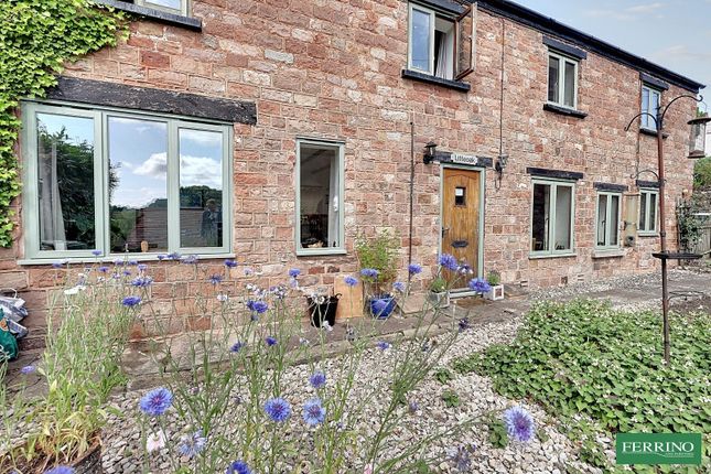 2-bed house on Little Oak, (2 Bed Cottage and Parking), Littledean, £260,000