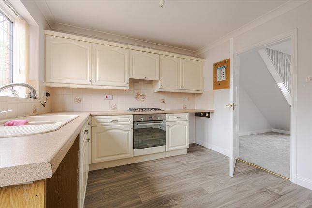 22, Westwinds Gardens, Scunthorpe photo 4