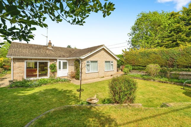 3-bed bungalow on Saffrons,, Threehammer Common, Norwich, £400,000