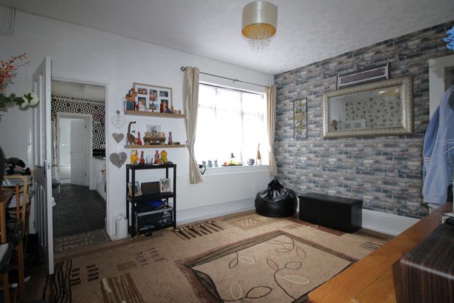 22, St Georges Terrace, Kidderminster photo 4