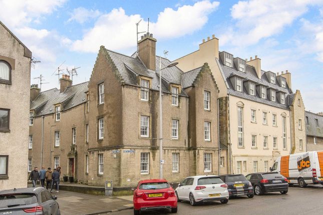 Thumbnail Flat for sale in North Street, St Andrews