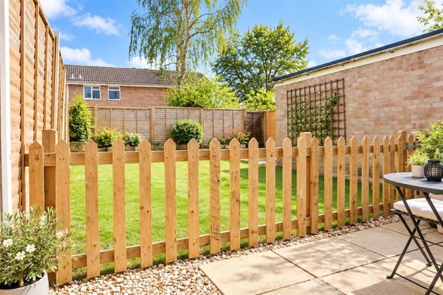 6, Freshmoor, Clevedon photo 3