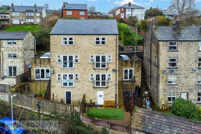 4-bed house on 8, Maude Lane, Sowerby Bridge, £430,000