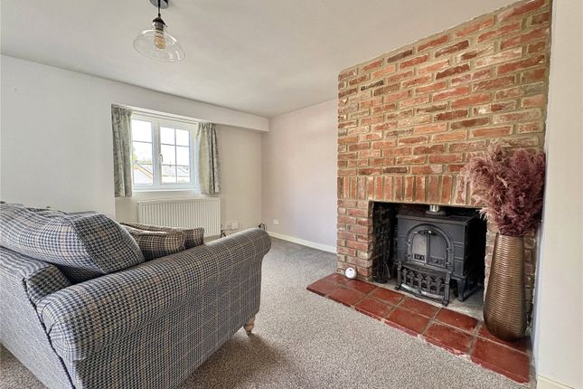 318, Bournemouth Road, Blandford Forum photo 2