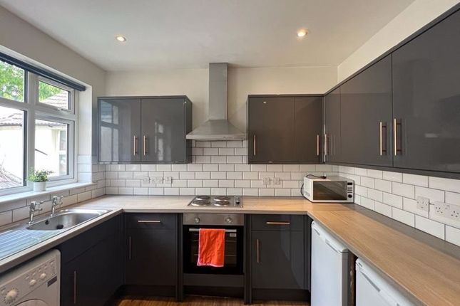 Terraced house to rent in Upper Lewes Road, Brighton