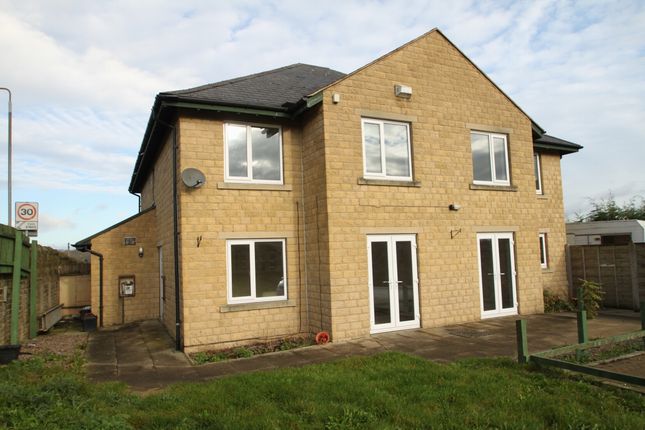 Thumbnail Detached house for sale in Oaklands, Brighouse