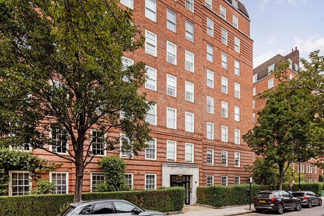 Thumbnail Flat for sale in Whiteheads Grove, London