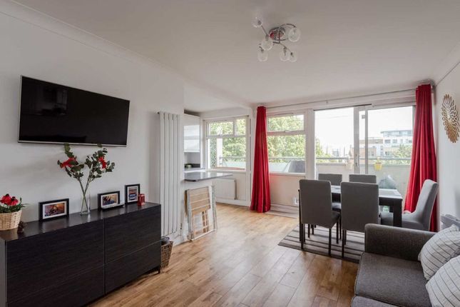Thumbnail Flat to rent in Lindfield Street, London