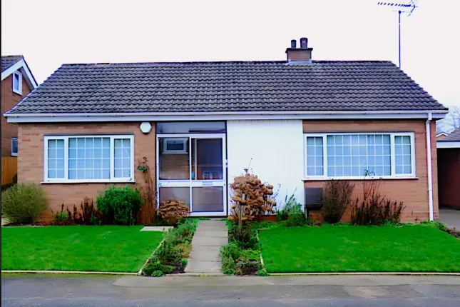 3, Evesham Walk, Coventry photo 4