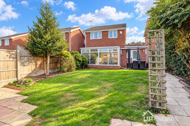 21, Cambridge Drive, Nuneaton photo 2