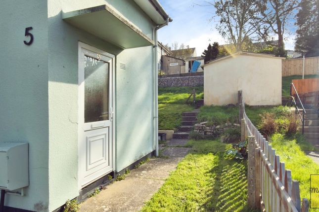5 Sturminster Close, Bristol photo 3