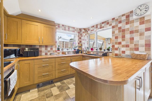 18, Edmonton Road, Worthing photo 3