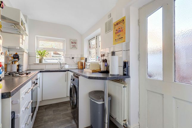 155 Bulwell Lane, Nottingham photo 4