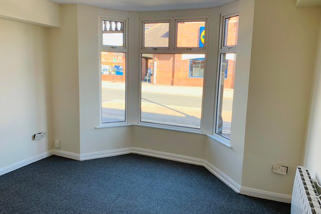 7, Doncaster Road, SCUNTHORPE photo 2