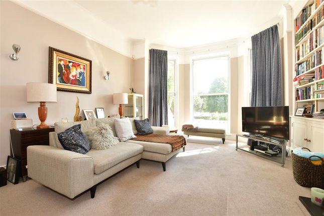 Flat for sale in Clifton Gardens, Folkestone, Kent