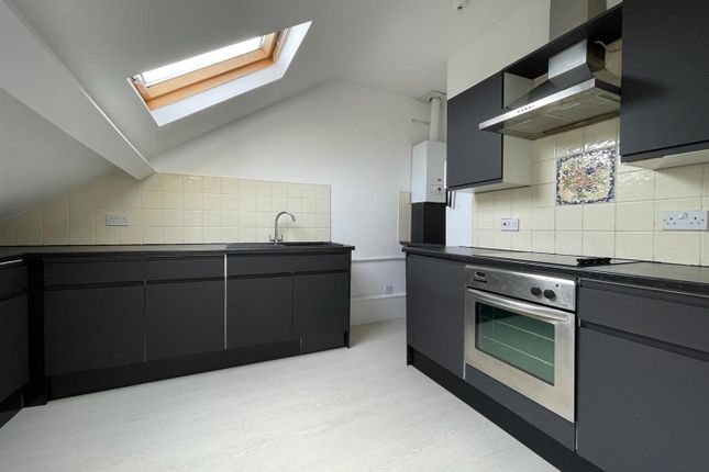 Thumbnail Flat to rent in Stacey Road, Roath, Cardiff
