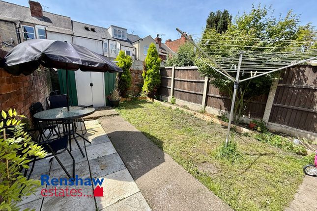 4 Blake Street, Ilkeston photo 4