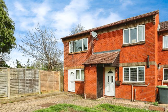 End terrace house for sale in Marlowe Court, Waterlooville, Hampshire