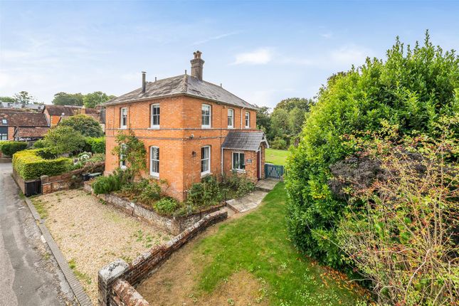 Rose House, 27 South Holme, Blandford Forum photo 3