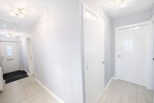 19, Egerton Grove, Bradford photo 5
